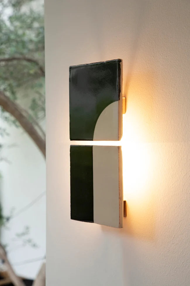 Tiles Door N Ceramic Wall Light